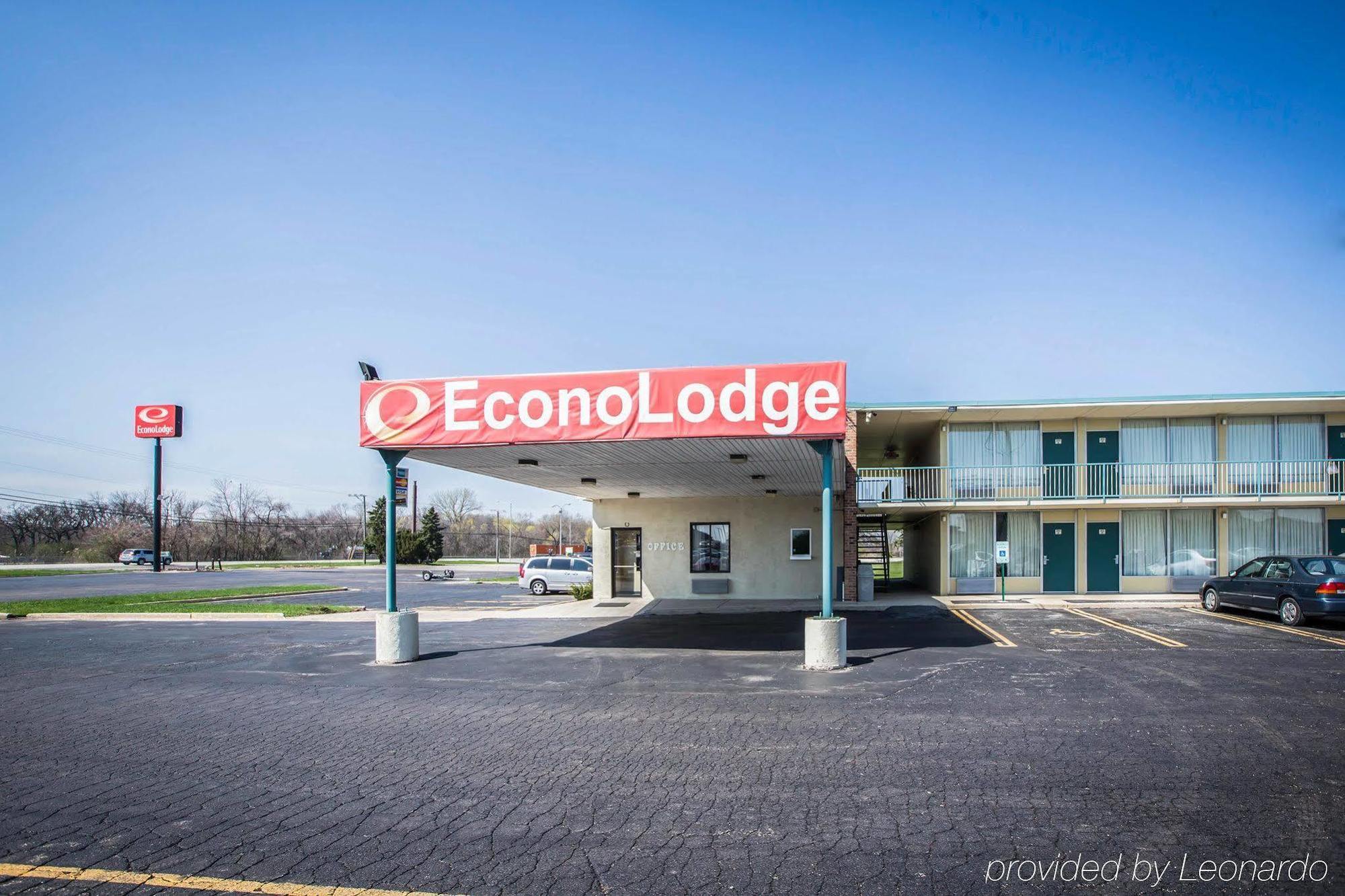 Econo Lodge Shorewood/Joliet Экстерьер фото